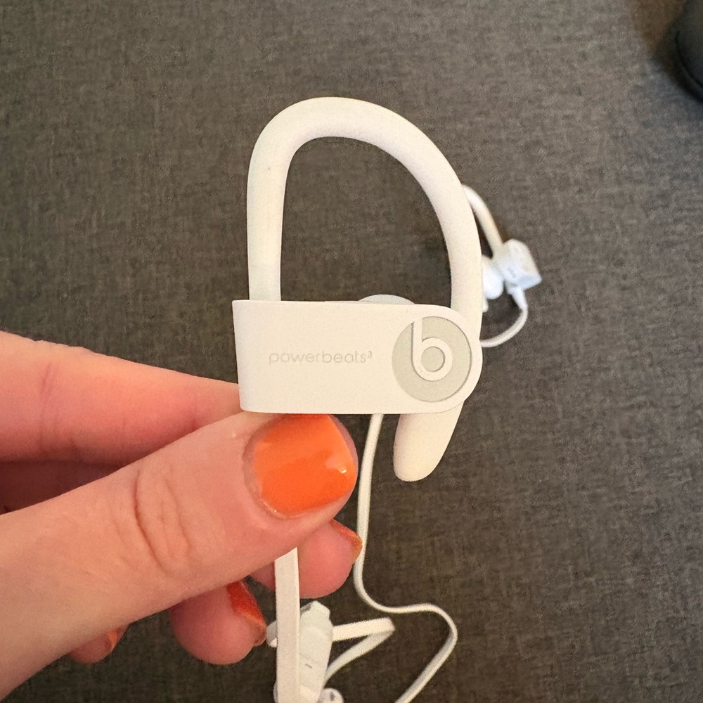 White Powerbeats Earphones